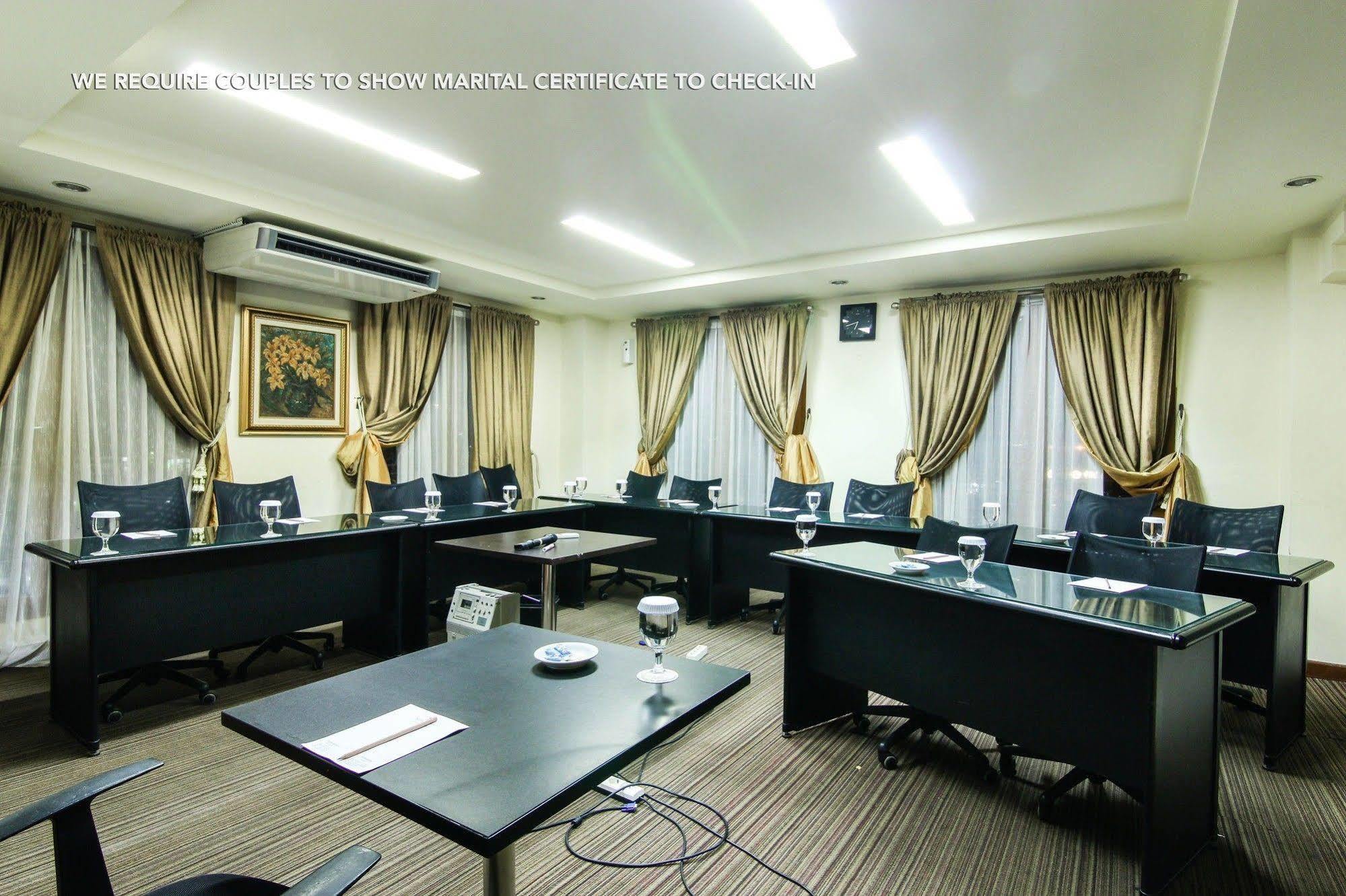 Zen Premium Menteng Syariah Jakarta Exterior foto